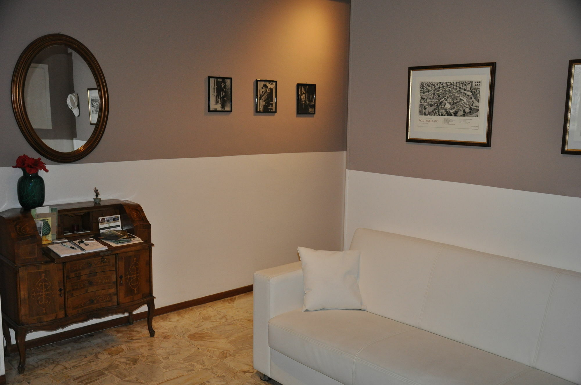 A Casa Di Franci Apartment Parma Bagian luar foto