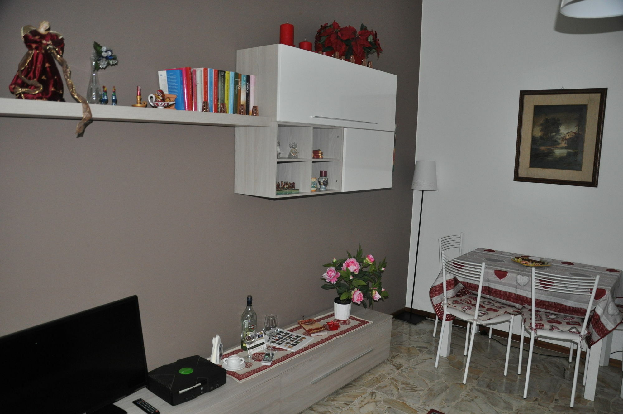A Casa Di Franci Apartment Parma Bagian luar foto
